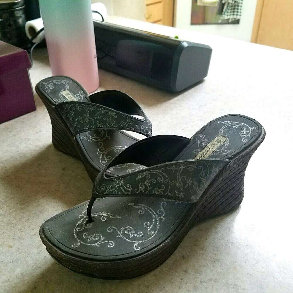 Women's clog sandals